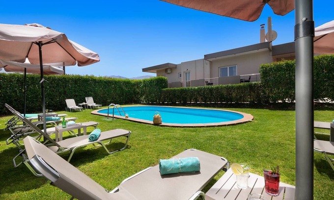 Vatolakkos Villa | Klironomos Art Villa, 6 BD, 4 BA, private pool