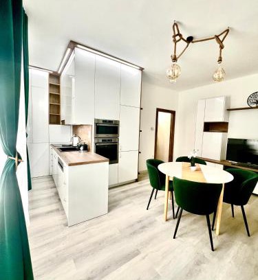 Komlo Apartment | Komlói Bástya Vendégház