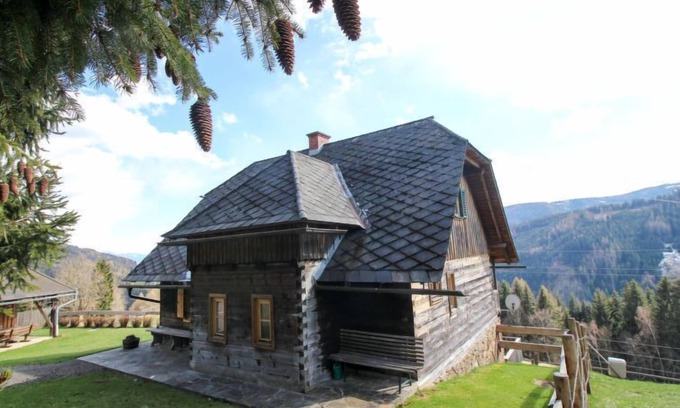 Wolfsberg House | Kopphütte by Interhome