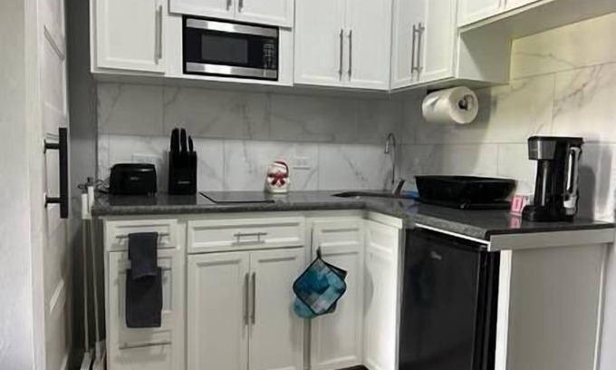 Nassau Apartment | Kozy Bahamas Getaway