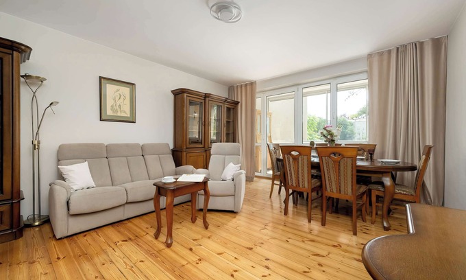 Psie Pole Apartment | Kraszewskiego 8 | Wroclaw | Family Apartment | Balcony | SmartTV