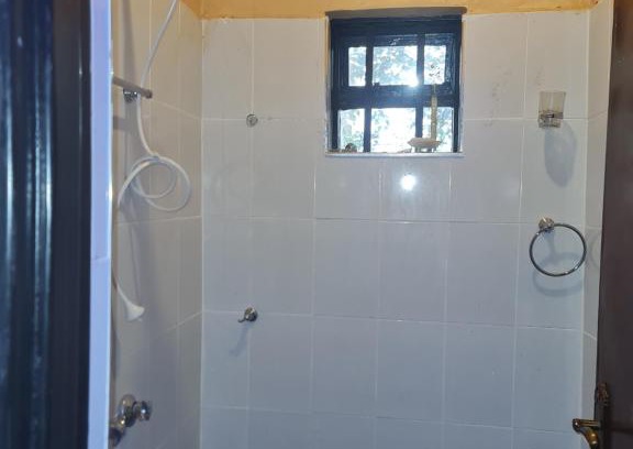 Siaya Apartment | Krista's haven