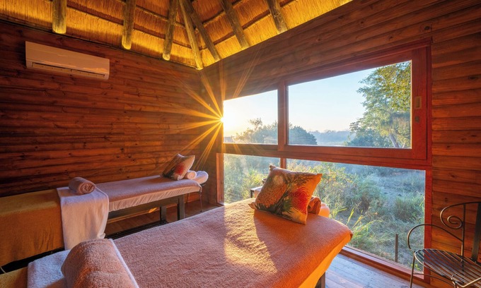 Sabiepark Hotel | Kruger Gate Hotel