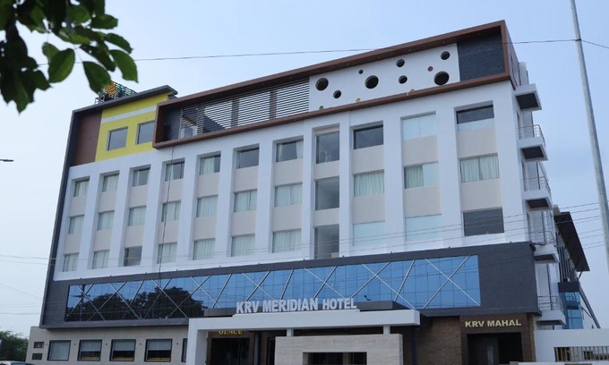 Tiruchengode Hotel | KRV Meridian