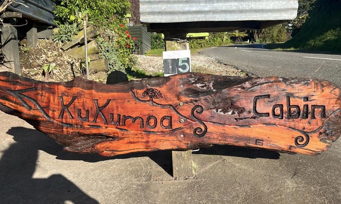 Waiotahi House | Kukumoa Cabin