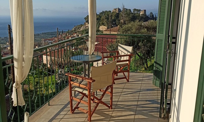 Kiparissia House | Kyparissia Castle & Sea view