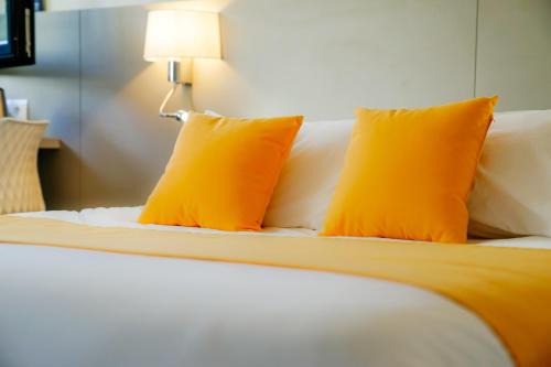 Roncq Hotel | Kyriad Lille - Roncq