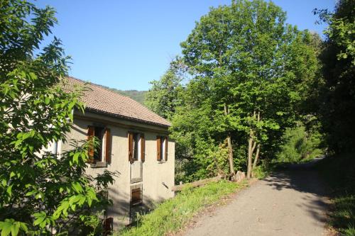 Saint-Privat-de-Vallongue House | L'école d'autrefois