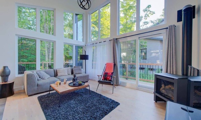 Pont-Rouge Cottage | L'Équinoxe, Pont-Rouge