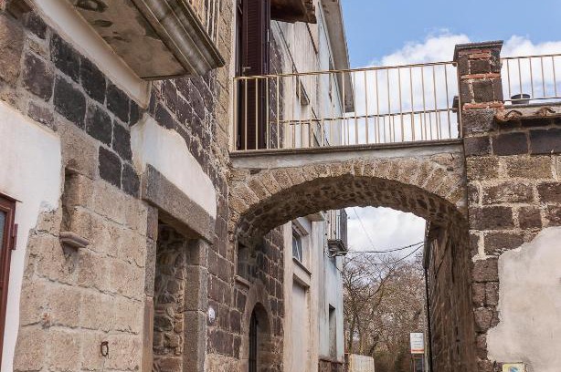 Roccamonfina House | L'archetto