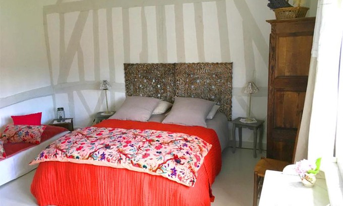 Le Bec-Hellouin Bed & Breakfast | L'Atelier de Tess