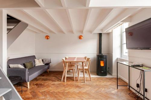 Rambouillet Apartment | L'Ermitage