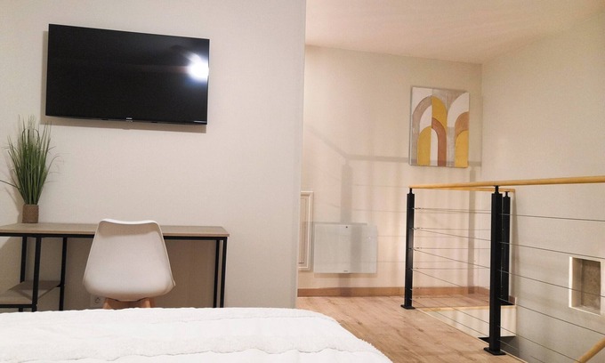 Cremieu Apartment | L'escapade, Spacieux Duplex