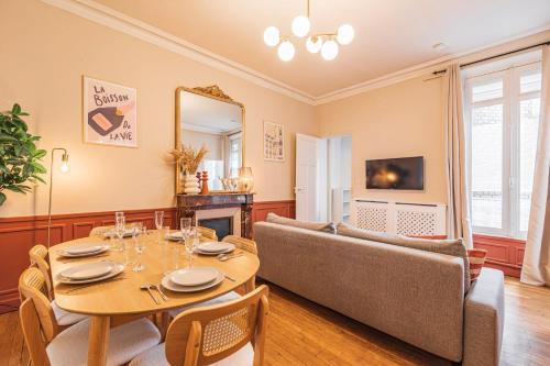 Laon Sud Apartment | L'haussmannien - Spacieux 4 chambres - Centre - Gare