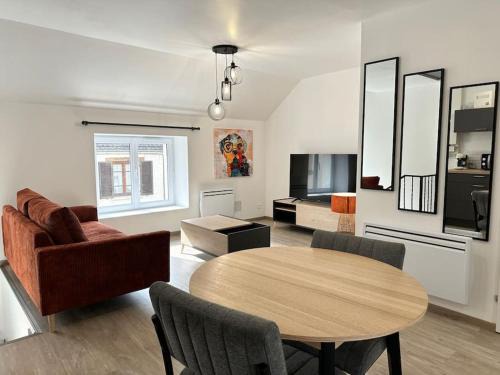 Maincy Apartment | L'IMPASSE, T2 neuf et bien équipé, plein coeur de Maincy