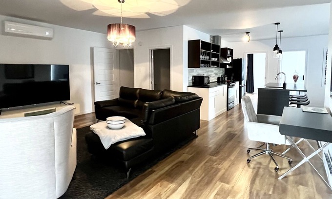 Neufchatel Est–Lebourgneuf Apartment | L'ODYSSÉE Superb accommodation ideal for gathering, can accommodate 8 people