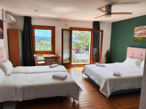 Castellbisbal House | L'Olivera Casa Rural