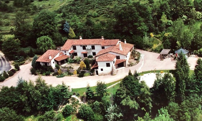 Courpiere Apartment | L'Orée des Bois