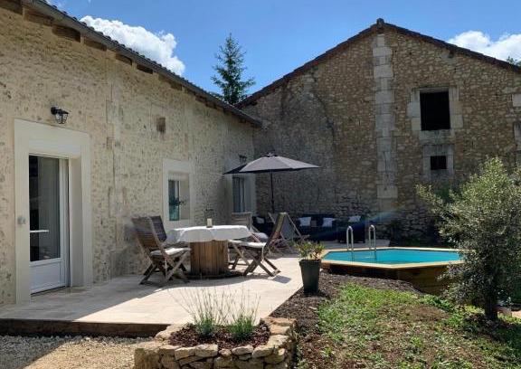 Trelissac House | L Ostal