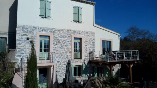 Servies-en-Val Bed & Breakfast | L'Ours des Corbières - Chambres d'hôtes