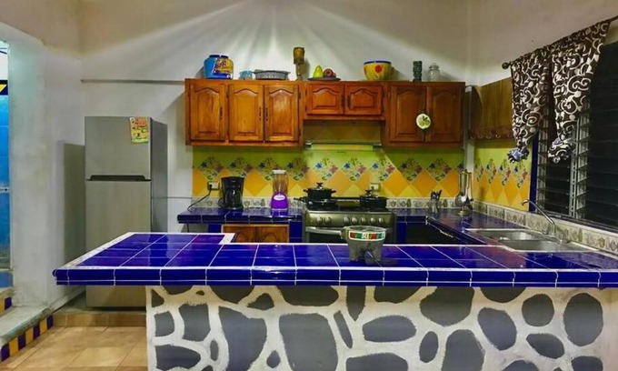 El Tamarindo Apartment | LA BELLA LOLA HOUSE - CASA EN MANZANILLO CENTRO