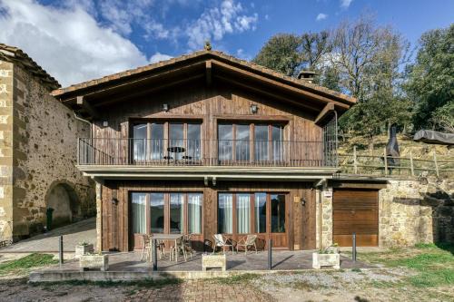 La Vall d'en Bas Apartment | La Cabanya de la Rovira - Baix