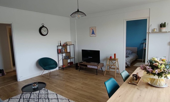 Bourges Apartment | La Canopée Berruyère - Appt 8 personnes