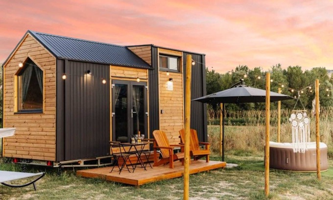 Castilenti Cabin | La Casa Errante 3 by Tiny Away