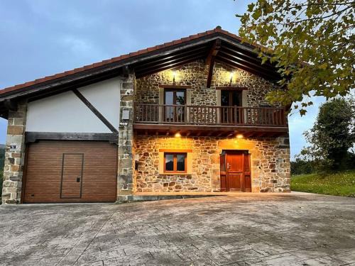 Artzentales House | La casita, entorno rural, servicios y comida local