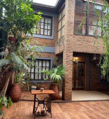 Puerto Iguazu House | La Casona de Mabel