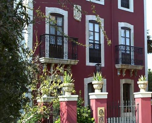 Llamigo House | La Casona de Villanueva de Pría