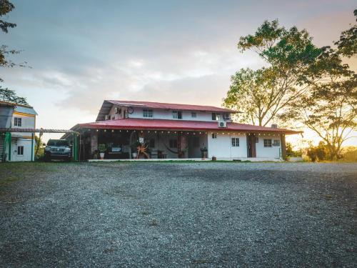 Colon Hotel | La Ceiba Panama