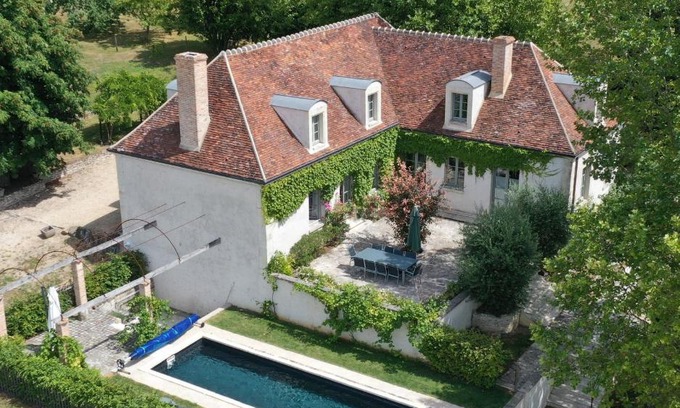 Saint-Prix House | La Clairière de la reine Hortense - Pierres d'Histoire