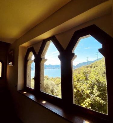 Galbiate House | La Dimora Degli Olivi