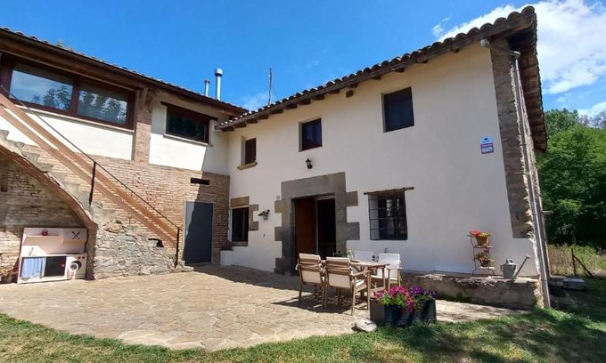 Sant Pere de Torello House | La Fàbrica de Targarona