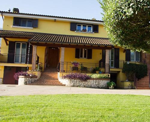 Segni Apartment | La Feijoa