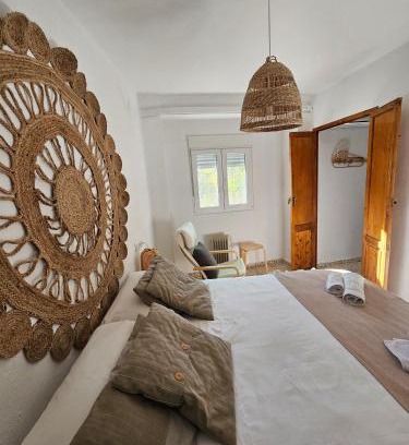 Castillo de Locubin House | La huerta del Castillo con su Caz de agua - Enjoy Life & Relax