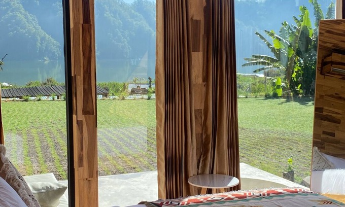 Songan Bed & Breakfast | La Jempana