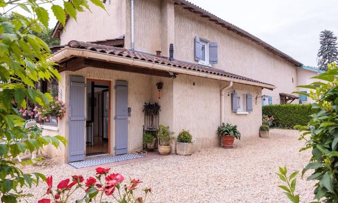 Chatillon-sur-Chalaronne House | La maison du lac du Grobon