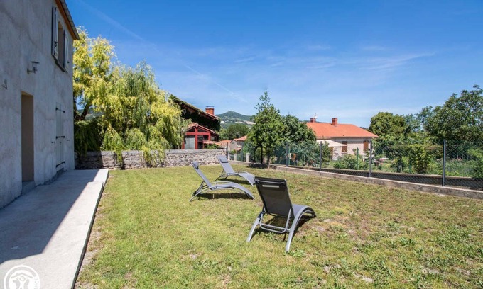 Mareugheol House | La Maison de Chléa - Mareugheol