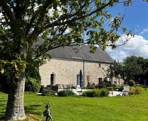 Golleville Bed & Breakfast | La Maison de la Hulotte