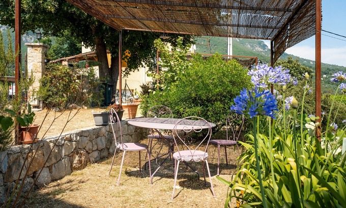 Le Bar-sur-Loup Apartment | La Maison de Noélie - 1er Etage