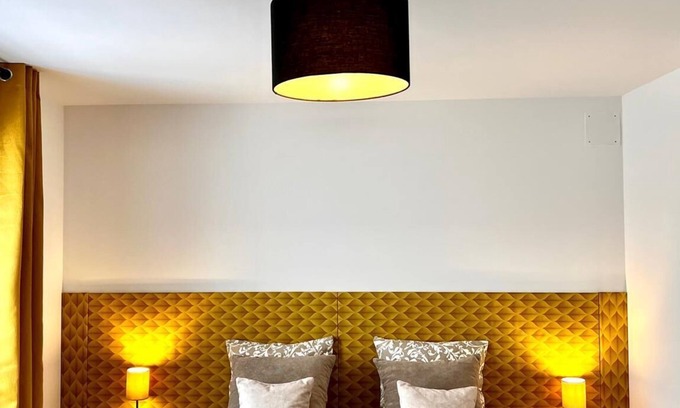 Etival-Clairefontaine Apartment | La Maison du Cocher. Un Duplex Pour 5 Personnes, Idéal Pour un Séjour en Famille