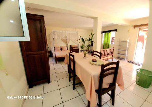 Ambodifototra Apartment | LA MARINA 2