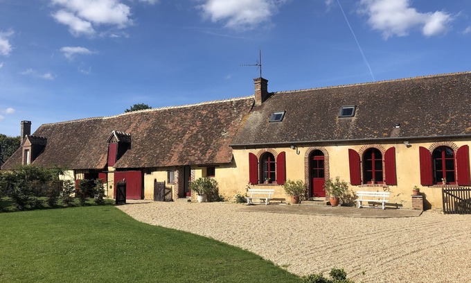 Le Plessis-Dorin Cottage | LA METAIRIE DU LOGIS