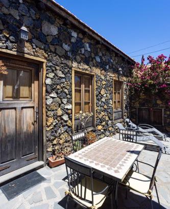 Taibique House | La Pestilla 1 - Charming rustic house, El Hierro