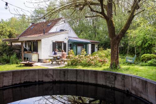 Lawijn House | La Petite Foret Cottage In Brussels Countryside