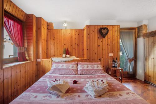 Plan D'introd Apartment | La Petite Maisonnette