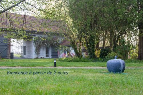 Maisnieres Bed & Breakfast | La Pomme Pétillante