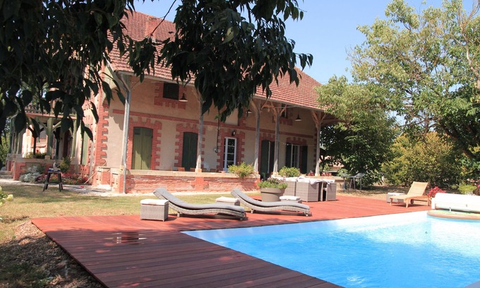 Lafitte-sur-Lot House | La Prunéloise, a character cottage waiting for you
